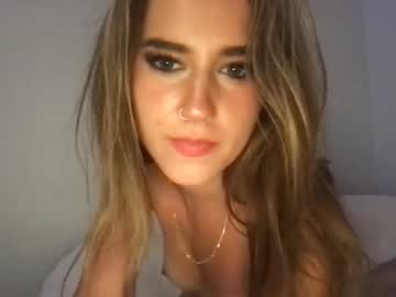 webcam girl anderson_lily image #4965287