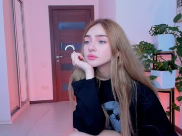 webcam girl elizabeth__gray image #3789613