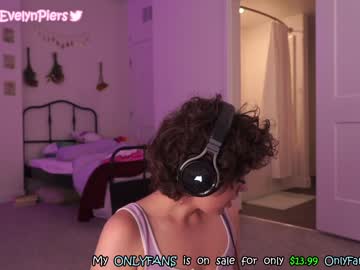 webcam girl evelynpiers image #2332274