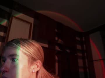 webcam girl lucy_gooosey image #8425930