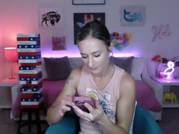 webcam girl holihurricane image #9343286