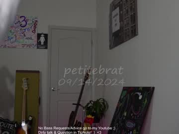 webcam girl petitebrat image #7829751