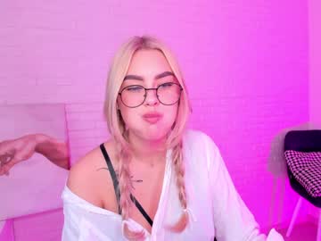 webcam girl 8a8y_nura image #1428574