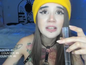 webcam girl lonelly_lolly98 image #4814342