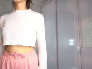 webcam girl little_animal image #5530870