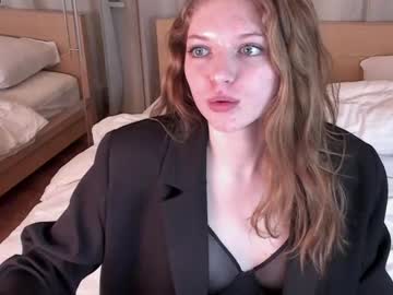 webcam girl lizzylipsss image #3611149