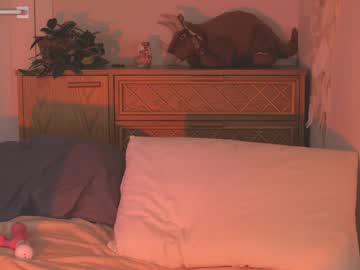 webcam girl meadowthayer image #2251819