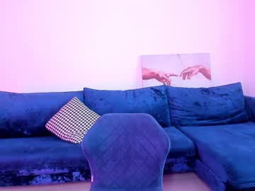 webcam girl 8a8y_nura image #2081643