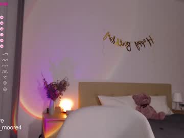 webcam girl lumoore image #5013780
