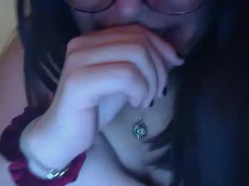 webcam girl miss_criss_xoxo image #8097391