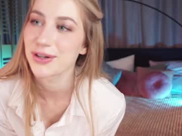webcam girl _icecrystal image #7498837