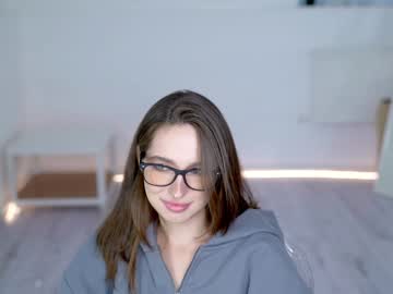webcam girl silent_chill image #7906641