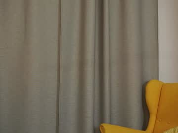 webcam girl harrieteasley image #8308060