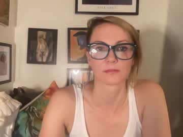 webcam girl kaileeshy image #2812010