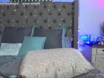 webcam girl theashleydaniels image #1858018