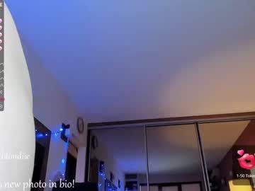webcam girl bestblondiiecb image #3100923