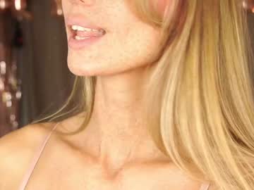 webcam girl artease image #8071267
