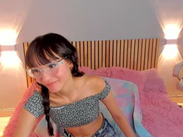 webcam girl little_effy18 image #5044193