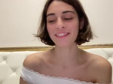 webcam girl crown_of_vice01 image #2710125