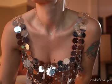 webcam girl therealbonnieclydex image #7211350