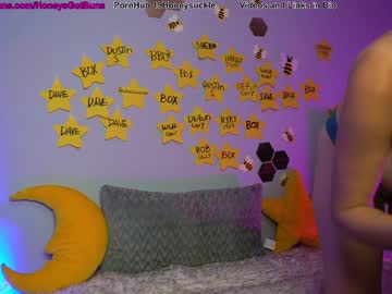 webcam girl 19honeysuckle image #5331280