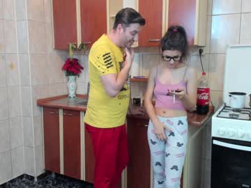 webcam couple iuliana32 image #781651