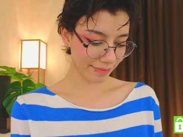 webcam girl riskyteasse image #9638212