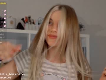 webcam girl mia_milagros image #3300012