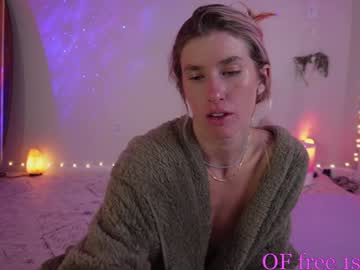 webcam girl lucy_gooosey image #8089357