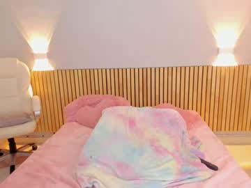 webcam girl little_effy18 image #5388423