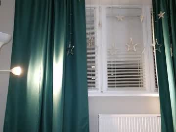 webcam girl small_blondee image #5654604