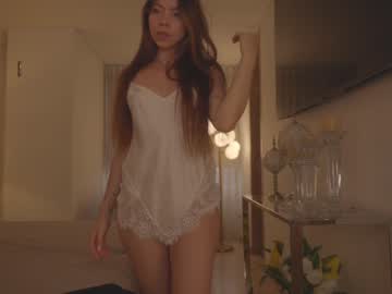 webcam girl emma_lu1 image #7088377