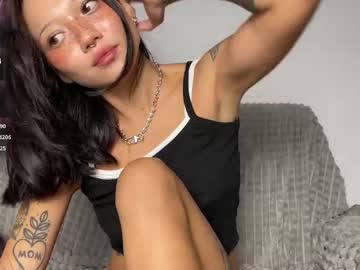 webcam girl tarrrantula image #8417422