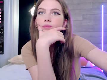 webcam girl small_blondee image #2980447