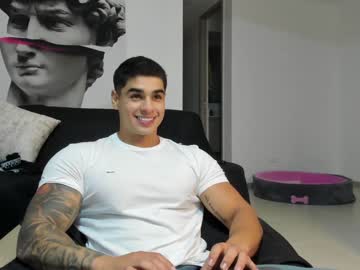 webcam man nicolasmuscle image #6014974