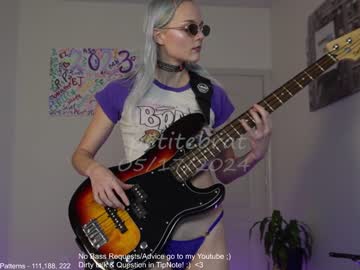 webcam girl petitebrat image #7006495