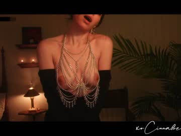 webcam girl cinnabelle image #742366