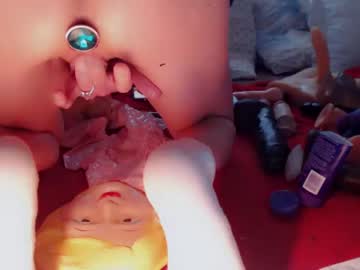 webcam girl lilrosiedoll image #1273433