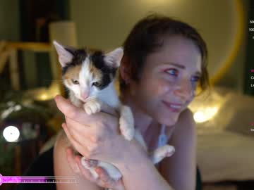 webcam girl _the_sun_ image #7656638