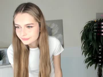 webcam girl darelleeverist image #6297631