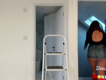 webcam girl eatmypie69 image #438999