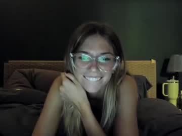 webcam girl oliviahansleyy image #7015495