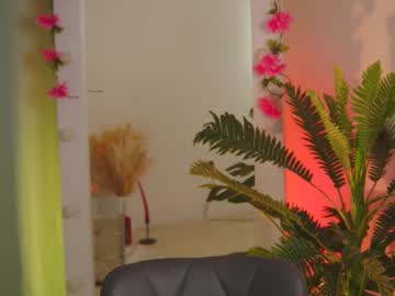 webcam girl little_anitta image #9330541