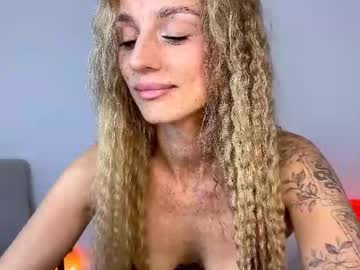 webcam girl artease image #9063775
