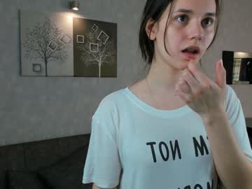 webcam girl jolly_bell image #7137332