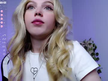 webcam girl small_blondee image #3849046