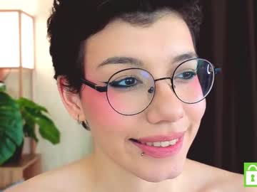 webcam girl riskyteasse image #9163897