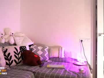 webcam girl sweety_rinushka_ image #5645292