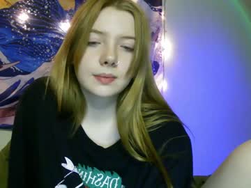 webcam girl lillygoodgirl image #4729595