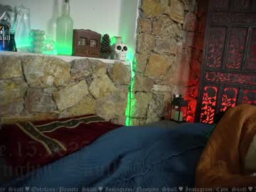 webcam girl naughty_skull image #9633744